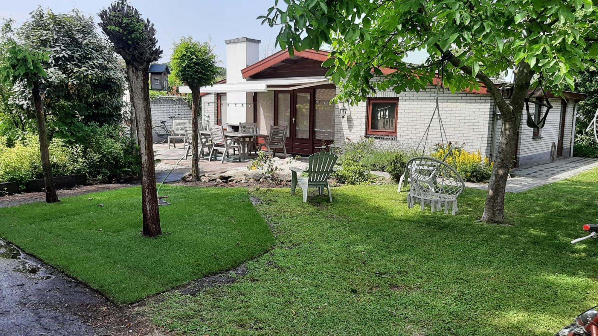 Bungalow De Pluumpot Scherpenisse Exterior photo